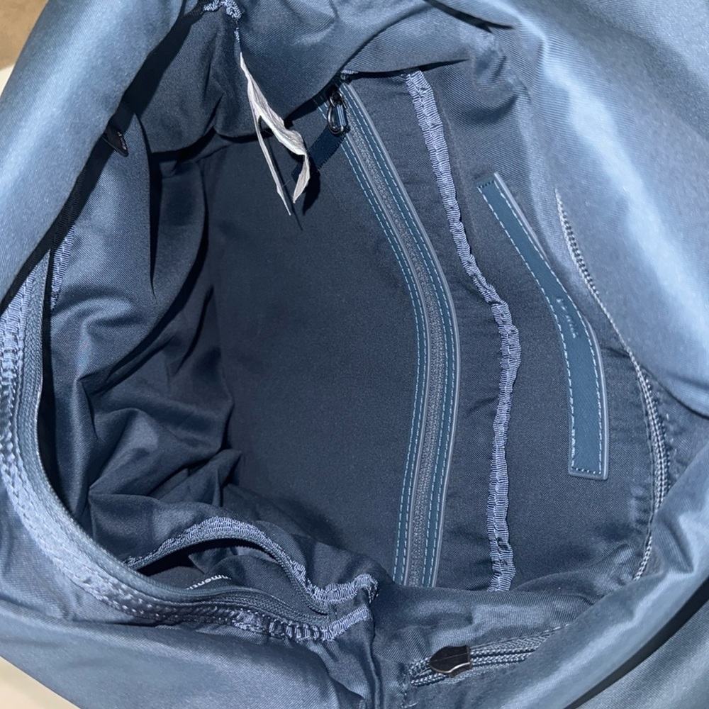 Lululemon Rise & Shine Backpack
Astro Blue - Picture 7 of 13